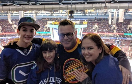 The Canadian child actor, Dylan Kingwell with his parents, and younger sister, Adysson Kingwell.